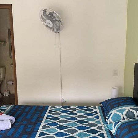 Amoblado Gemas San Joaquin 201 Appartement Medellín Buitenkant foto